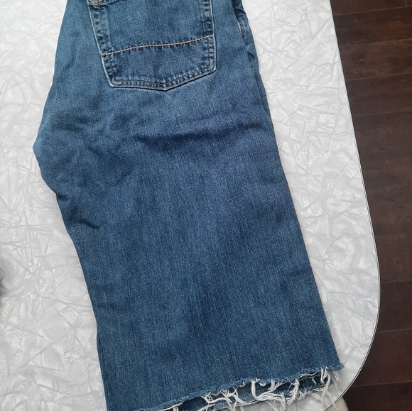 5/$25 Men's Abercrombie & Fitch cut off denim shorts 32 - Picture 2 of 7